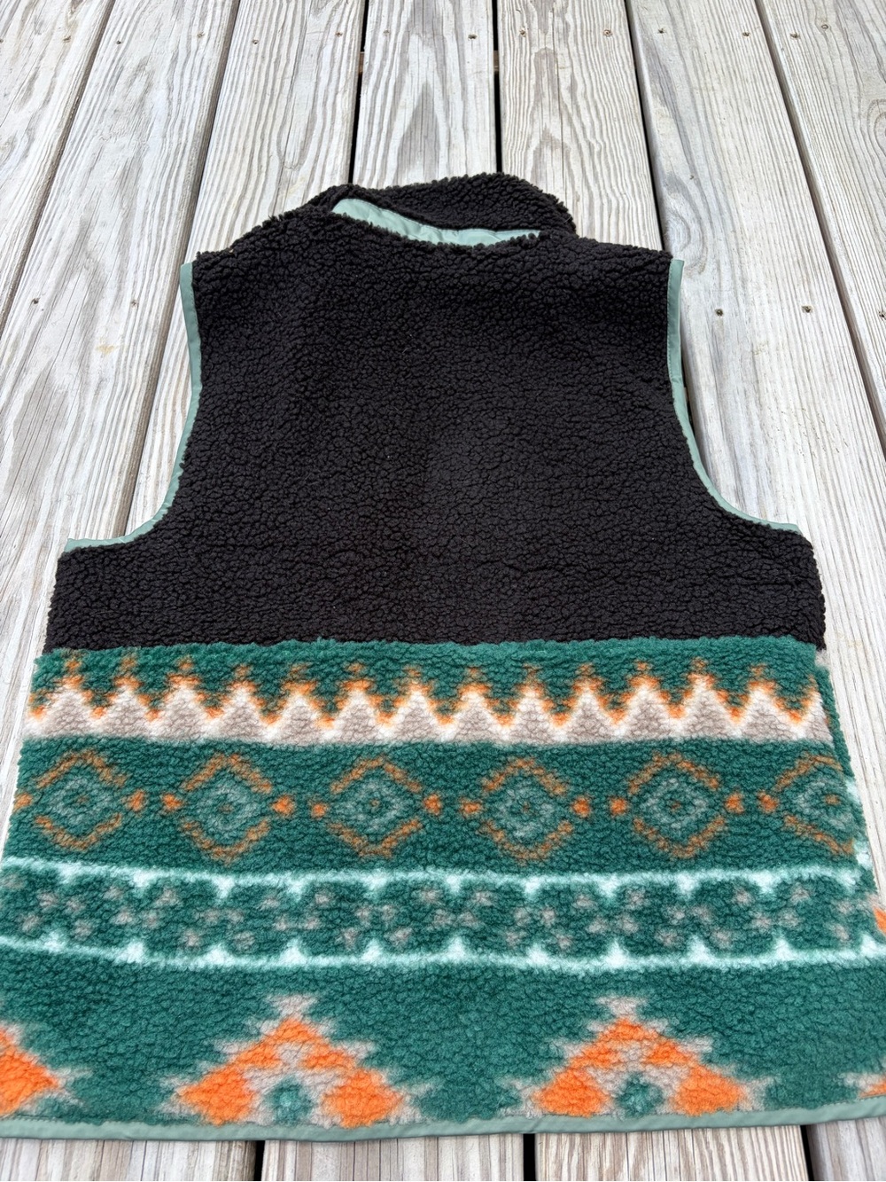 Love Tree Women's Soft Sherpa Bohemian Southwest Vest Medium Green Black Aztec - Picture 10 of 10